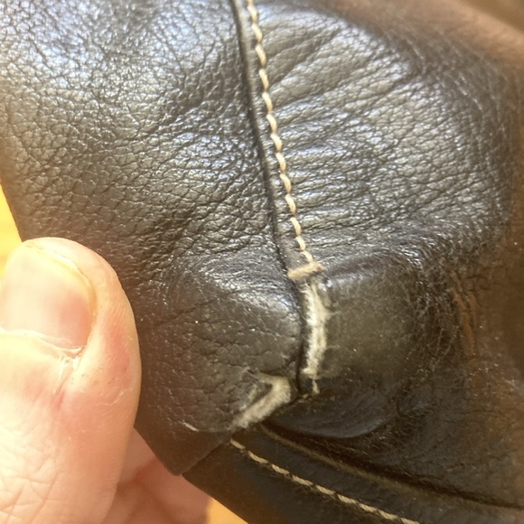 Prada Leather Small Tote Bag with Authenticity Card - Picture 4 of 16